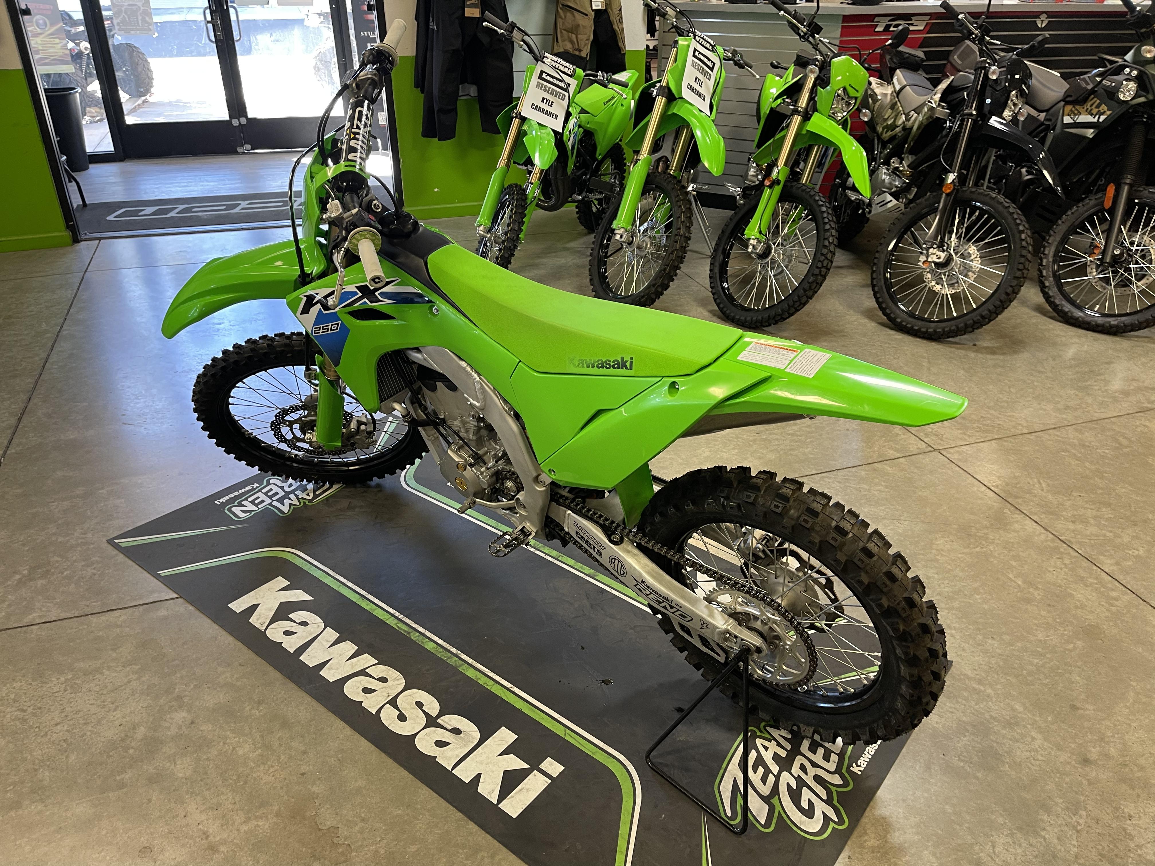 2026 Kawasaki KX 250 DIRT BIKES